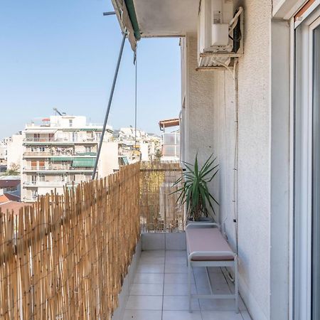 City Oasis: Newly Renovated 2Br Apt In City Center Атина Екстериор снимка